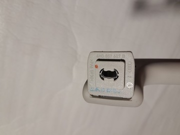 фото thumb №3, Audi a8 d4 ручка стеля 4h0857607b