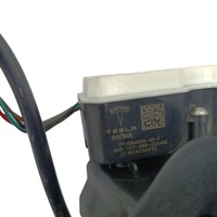 фото thumb №10, Tesla model 3 2018 защита разъём зарядки автомобиля электрический