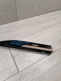 фото thumb №3, Velar l560 молдинг перед права j8a2-280b10-df nowa