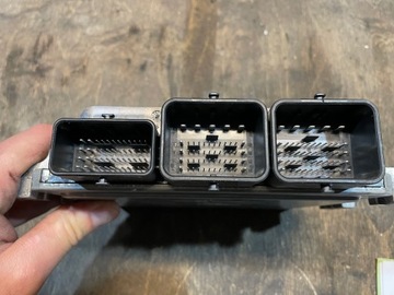 фото thumb №4, Компьютер двигателя volvo v40 1.6d d2 36000608