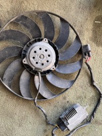 Купити Audi a4 b8 модуль їжак вентилятора 8k0959501f, фото thumb
