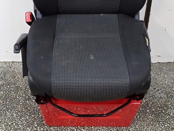 фото thumb №10, Комплект сидінь європа оригінал 9 легковий килим mercedes sprinter 906 w906