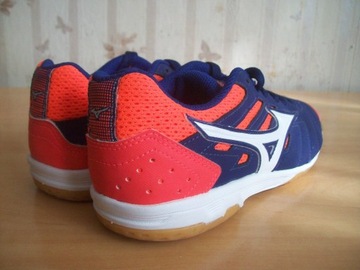 BUTY HALOWE MIZUNO ROZ.EU 36.5