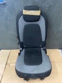 фото thumb №1, Сиденье задняя средний ii ряд citroen c4 grand picasso ii