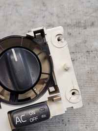 фото thumb №12, Панель повітропровід кондиціонера оригінальний номер 863583 volvo v40 i 1 99r 1.6b