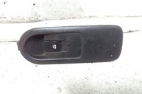 фото thumb №1, Кнопка керування вікон задніх правих двері renault