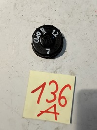 фото thumb №1, Renault clio i 7700111741 крышка заливной масла