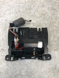 фото thumb №5, Пепельница audi a4 b8 a5 q5 8k0857951