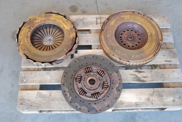 фото thumb №1, Volvo fh4 e5 460 зчеплення колесо маховики комплект