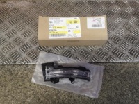 фото thumb №1, Поворотник led w зеркало боковой skoda octavia левый 5e0949101