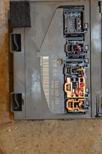 фото thumb №1, Vw passat b7 2.0 модуль комфорту 3aa959433