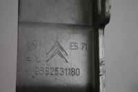 фото thumb №3, Петля капот левый перед citroen c5 ii x7 08-17