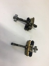 фото thumb №9, Ограничитель дверь перед vw new beetle 1c0837249a