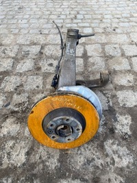 фото thumb №1, Поворотный кулак левый перед porsche cayenne 7p5 рычаг