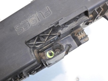 фото thumb №8, Корпус коробка предохранителей volvo v70 ii 2.5t