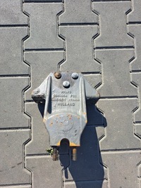 фото thumb №1, Кронштейн кронштейн рессора перед volvo fl 6 00-06