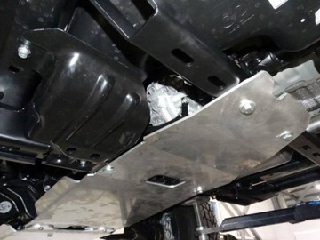 фото thumb №7, Toyota hilux revo защитные накладки шасси двигателя коробки коробки передач бак топлива