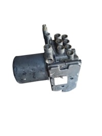 Купити Клапан осушувач основа осушувача mercedes actros mp4 a0004465664, фото thumb