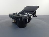 фото thumb №4, Bmw 1 f40 2 f44 кронштейн na кружки подстаканник 5a37576