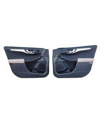 фото thumb №1, Обшивка двері ford escape mk4 titanium