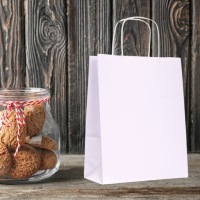 PAPER BAG mini 18x8x22 белые подарочные пакеты a5 маленькие 75 шт