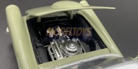 Ford Thunderbird с жесткой крышей 1956 года, масштаб 1:24, Motormax 73312