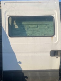 фото thumb №1, Дверь правое боковой iveco daily 99-14r раздвижные