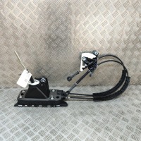 фото thumb №1, Volkswagen t-roc 2023 домкрат переключения передач / верхний