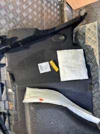 фото thumb №7, Обшивка багажника правий chr 64733-f4010