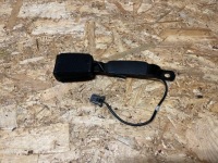 фото thumb №1, Клипса поперечина правая правый перед audi a1 8x0857756b