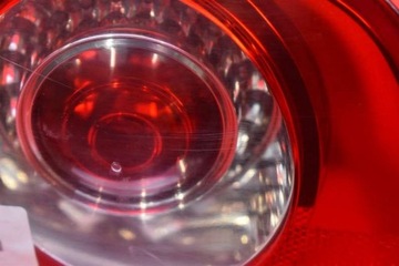 фото thumb №10, Лампа левая зад задняя 3c9945093 vw passat b6 универсал 05-10