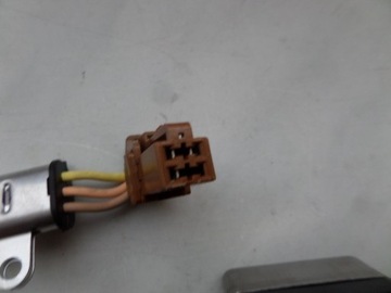 фото thumb №6, Стартер катушка искровик ксенон ксенон розжига subaru forester 3 ichikoh