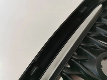 фото thumb №11, Решётка бампера передней jaguar e-pace правая 784.