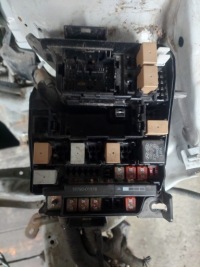 фото thumb №1, Корпус коробка предохранителей kia ceed ii 16r