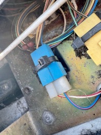 фото thumb №5, Двері ліва контейнер dhl poczta niemiecka