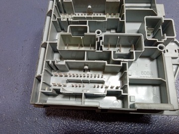 фото thumb №5, Alfa romeo 159 коробка запобіжників 50510968