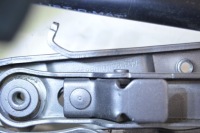 фото thumb №8, Петли капота петля левое правое mercedes w219 cls 5.5 amg 2118800128