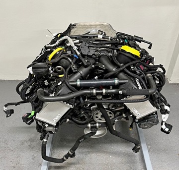 фото thumb №7, Bmw g70 g05 f95 m5 g90 g09 заводской новый комплектный двигатель s68b44a s68x