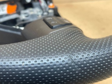 фото thumb №12, Руль кожаный мультифункция автомат лепестки toyota rav 4 09-13