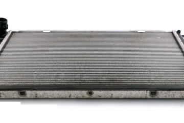 BMW E81 E87 E87N E90 E90N E91 E92 E93 Водяной радиатор 7788903