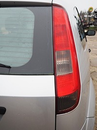 фото thumb №2, Ford fiesta 2002-05 3-двері лампа зад задня права
