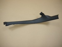 фото thumb №1, Обшивка порог audi оригинальный номер 8t8867768a