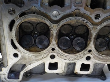 фото thumb №8, Peugeot 208 1.2 vti 82km hmz hm01 головка комплектна