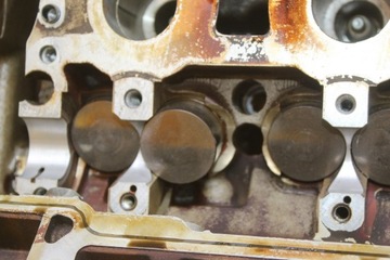 фото thumb №6, Головка audi a4 b6 b7 vw passat b5 2.0 b alt 06b103373am 06b103127p