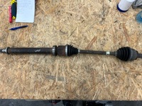 фото thumb №1, Ford focus mk3 usa привідний вал ліва лівий перед