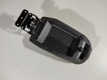 фото thumb №10, Hyundai ioniq 17r- підлокітник