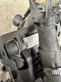 фото thumb №12, Volvo v60 cross & country awd подвеска правое задние рычаг поворотный кулак