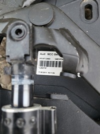 фото thumb №10, Петля дах амортизатор лівий audi a5 8f b8 cabrio kabriolet оригінальний номер 8f0871349d
