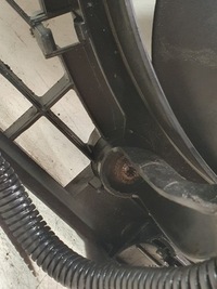 фото thumb №11, Вентилятор радиатора корпус оригинальный номер 1j0121207d audi a3 8l 1.8 125km 97r.