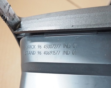 фото thumb №5, Peugeot 206 рестайлинг решётки воздуховод рамка средняя консоли 9643007277